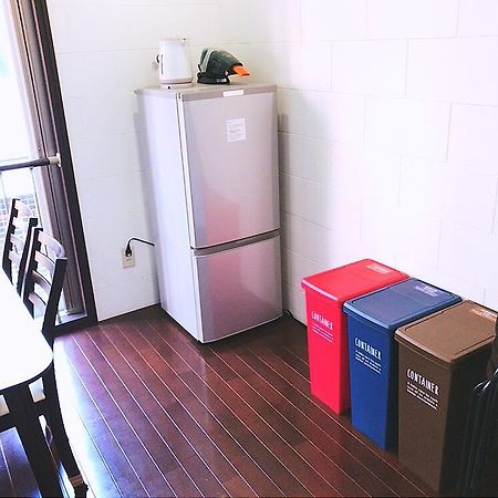 Osaka Sinsei Guest House Exterior photo